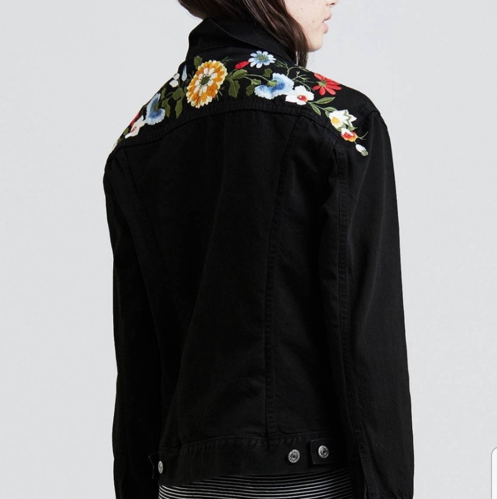 Levi's Ex-Boyfriend Trucker Black Jacket Ani Style - Picture 4 of 8